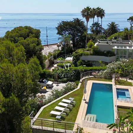 Ocean Breeze Villa *