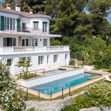 Ocean Breeze Villa *