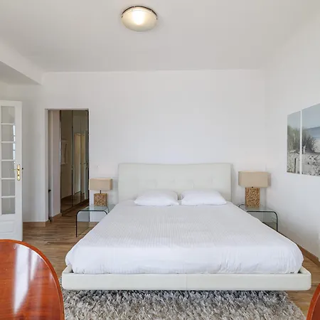 Ocean Breeze Roquebrune-Cap-Martin