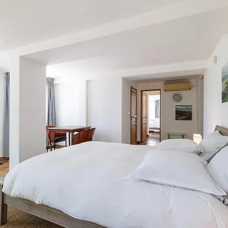 Ocean Breeze Villa