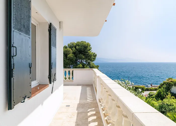 Ocean Breeze * רוקברון-קאפ-מרט